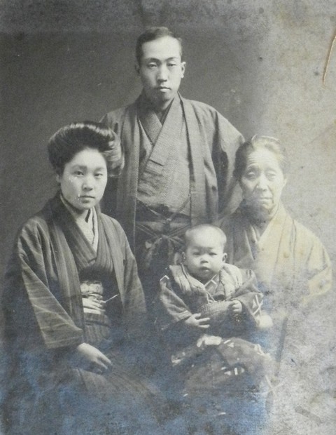 江戸川乱歩 妻：隆